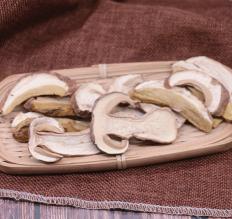 Dried Boletus Edulis thumbnail 3
