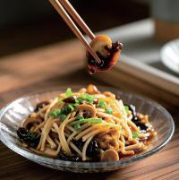 Black Truffle Soy Sauce thumbnail 6